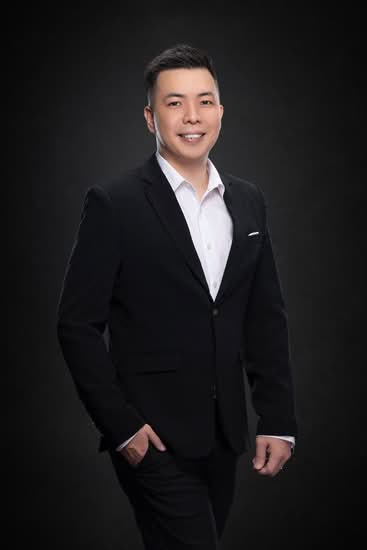 Dennis Lau