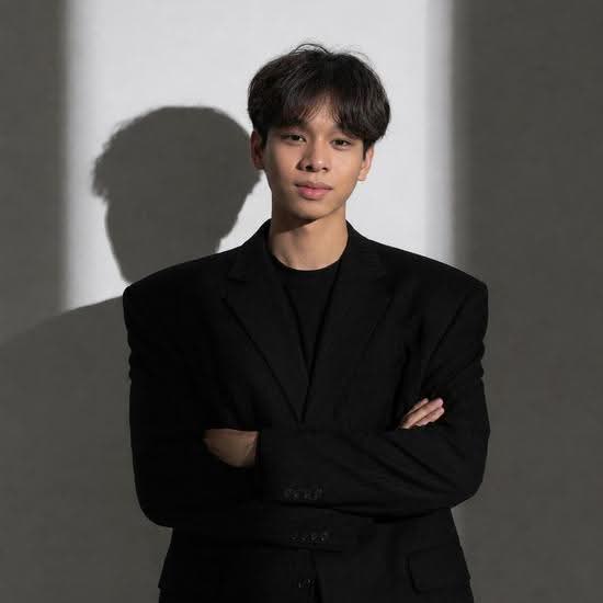 Alex Chong