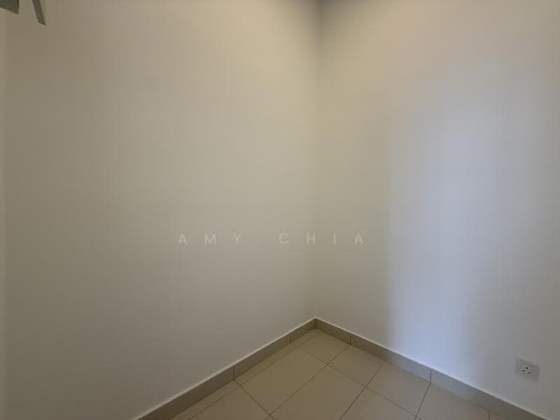 Maid/ Utility room