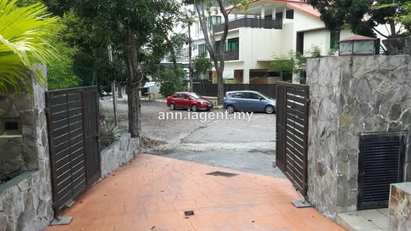 Rumah Banglo untuk Dijual di Country Heights (Kajang) - Anbalagee Anbalagee - PropertyGuru.com.my