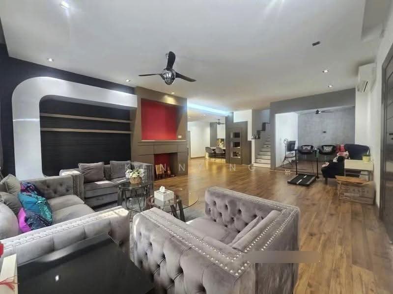 Semi-Detached House for Sale in Taman Sentosa (Klang) - Ng Tun Hoh (Kenny Ng) - Living Room - PropertyGuru.com.my