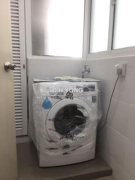 Kediaman Servis untuk Dijual di 8 Kinrara - ch yong - PropertyGuru.com.my