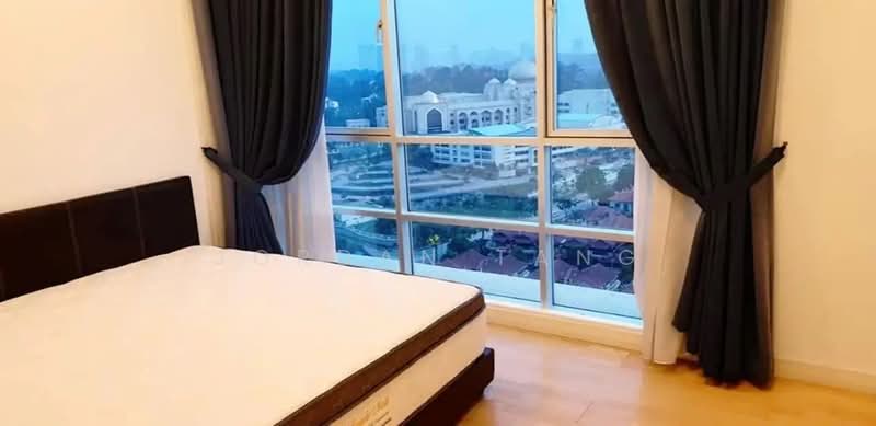 Kediaman Servis untuk Dijual di Solaris Dutamas - Jordan Tang - Bedroom - PropertyGuru.com.my