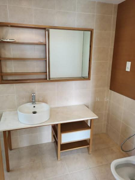Service Residence for Sale at Verve Suites - Jordan Tang - Bathroom - PropertyGuru.com.my