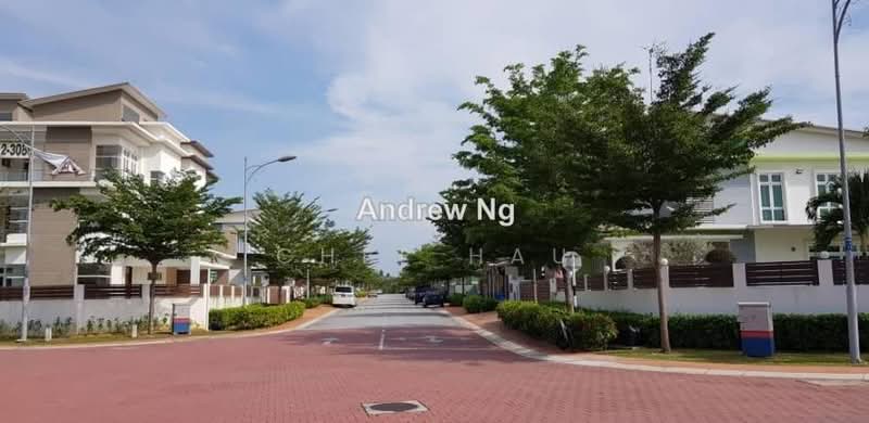 Bungalow House untuk Dijual di casa idaman (Setia Alam) - Chee Hau Ng - PropertyGuru.com.my