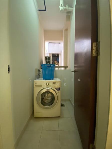 Kediaman Servis untuk Dijual di Marc Residence - Samantha Shak - PropertyGuru.com.my