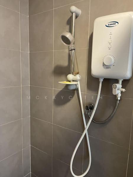 Service Residence for Rent at Savanna Executive Suite @ Southville City - MckayC TEH - Bathroom - PropertyGuru.com.my