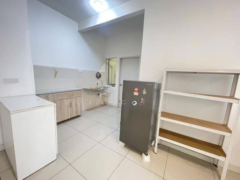 Service Residence for Rent at Savanna Executive Suite @ Southville City - MckayC TEH - Kitchen - PropertyGuru.com.my