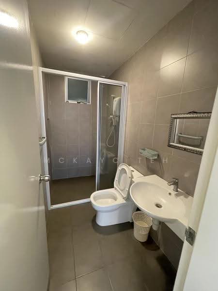 Service Residence for Rent at Savanna Executive Suite @ Southville City - MckayC TEH - Bathroom - PropertyGuru.com.my