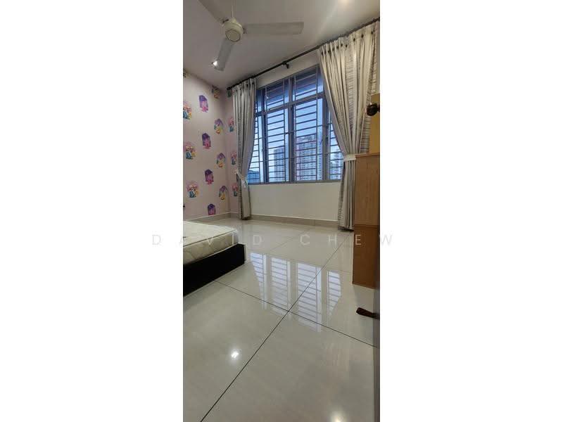 Kediaman Servis untuk Dijual di Diamond Regency - David Chew - PropertyGuru.com.my
