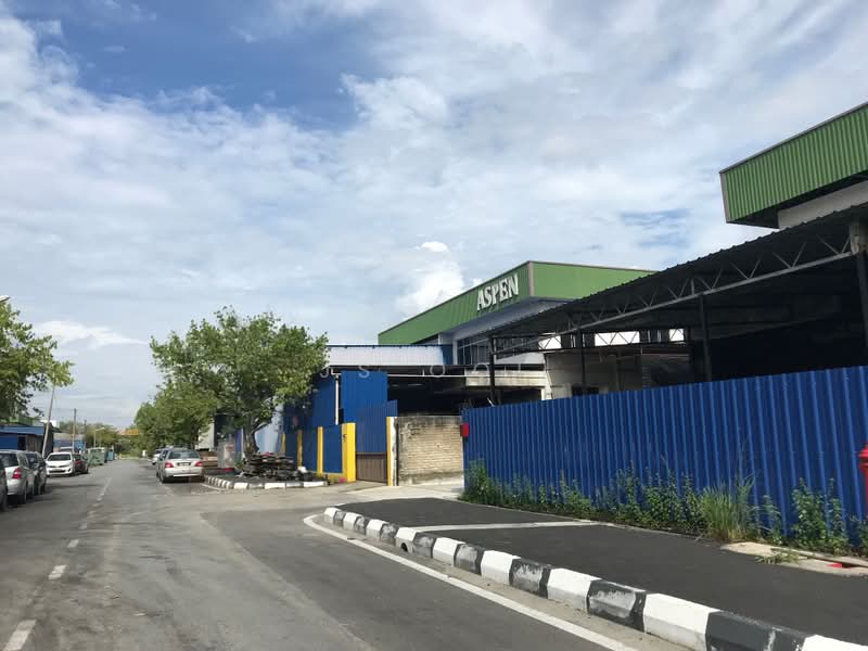 Semi-D Factory for Sale in Kawasan Perindustrian Valdor (Sungai Bakap) - JS Ooi - Exterior - PropertyGuru.com.my