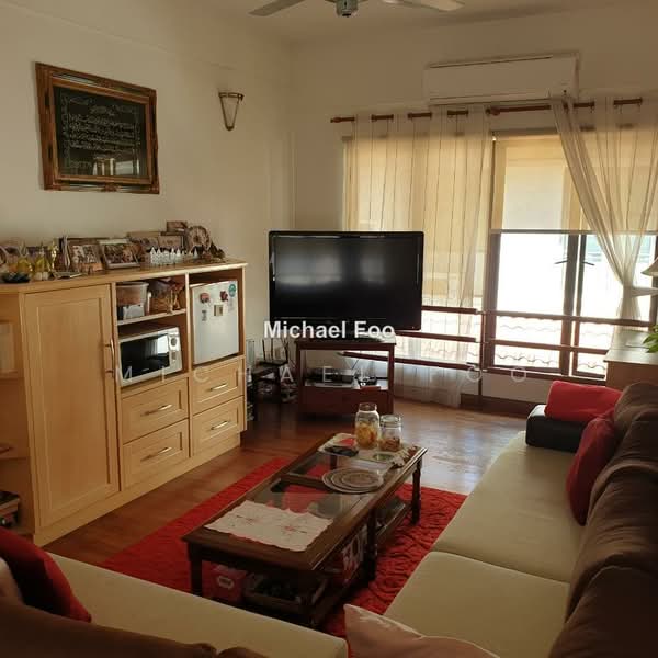 Bungalow House untuk Dijual di Serdang (Seri Kembangan) - Michael Foo - PropertyGuru.com.my