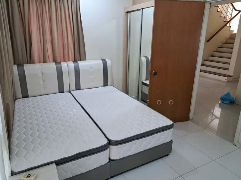 Bungalow House for Sale in Bukit Gita Bayu (Seri Kembangan) - Michael Foo - Bedroom - PropertyGuru.com.my