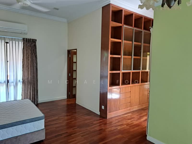 Bungalow House for Sale in Bukit Gita Bayu (Seri Kembangan) - Michael Foo - Bedroom - PropertyGuru.com.my