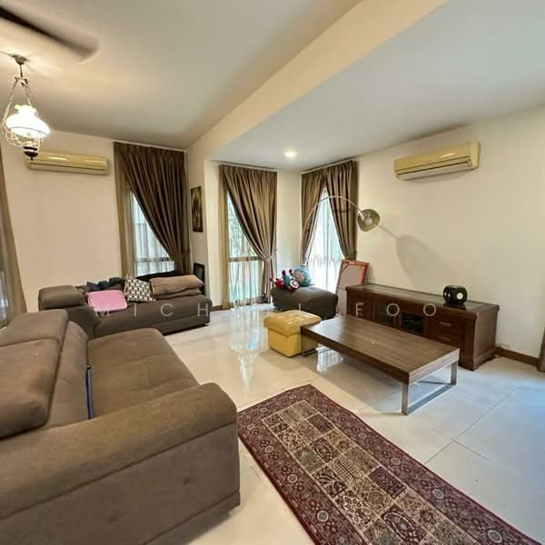Bungalow House for Sale in Bukit Gita Bayu (Seri Kembangan) - Michael Foo - Living Room - PropertyGuru.com.my