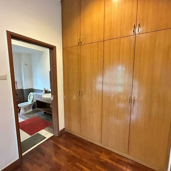 Bungalow House for Sale in Bukit Gita Bayu (Seri Kembangan) - Michael Foo - Bathroom - PropertyGuru.com.my