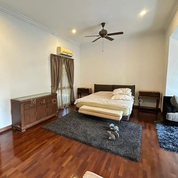 Bungalow House for Sale in Bukit Gita Bayu (Seri Kembangan) - Michael Foo - Bedroom - PropertyGuru.com.my