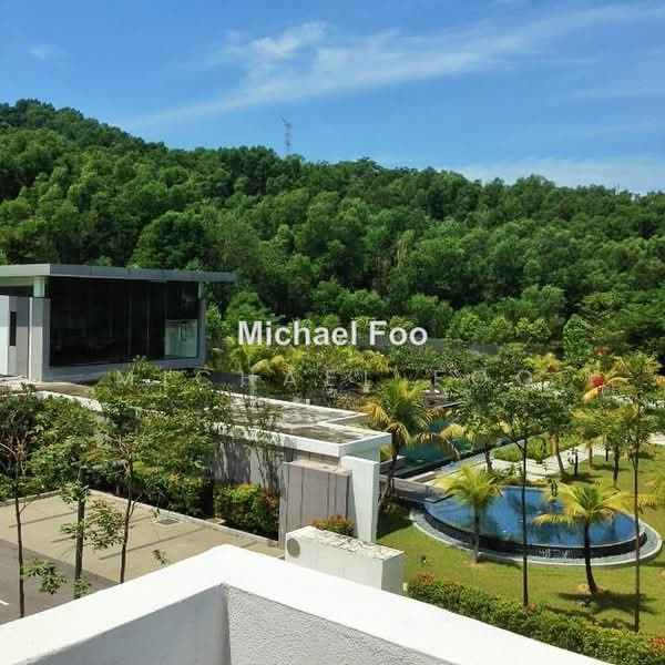 3-storey Terraced House for Sale in Serdang (Seri Kembangan) - Michael Foo - PropertyGuru.com.my