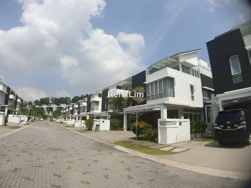 Bungalow House for Sale in Sunway Rymba Hills (Petaling Jaya) - Reni Lim - PropertyGuru.com.my