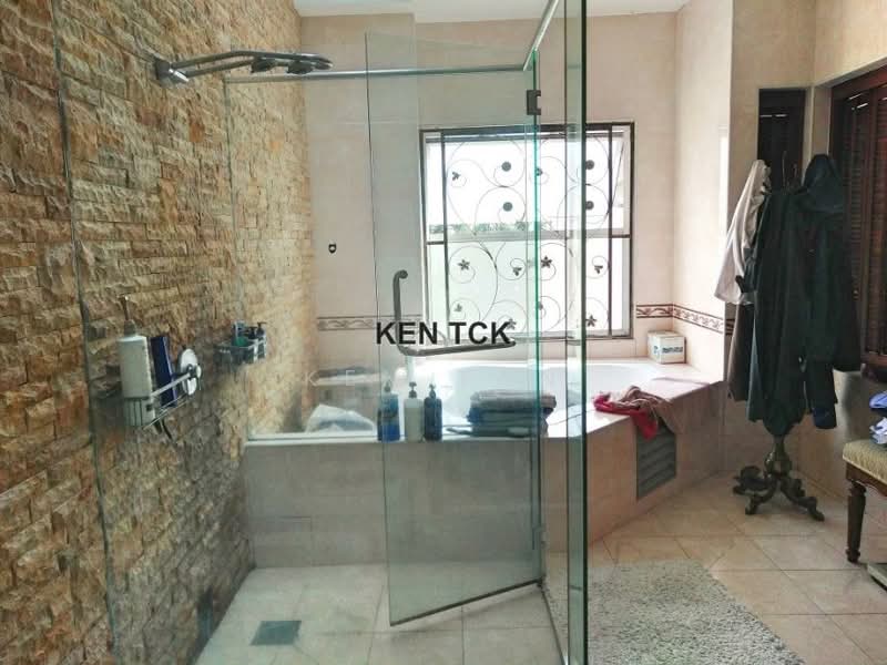 Rumah Berkembar untuk Dijual di Ara Damansara (Selangor) - Ken Tan - PropertyGuru.com.my