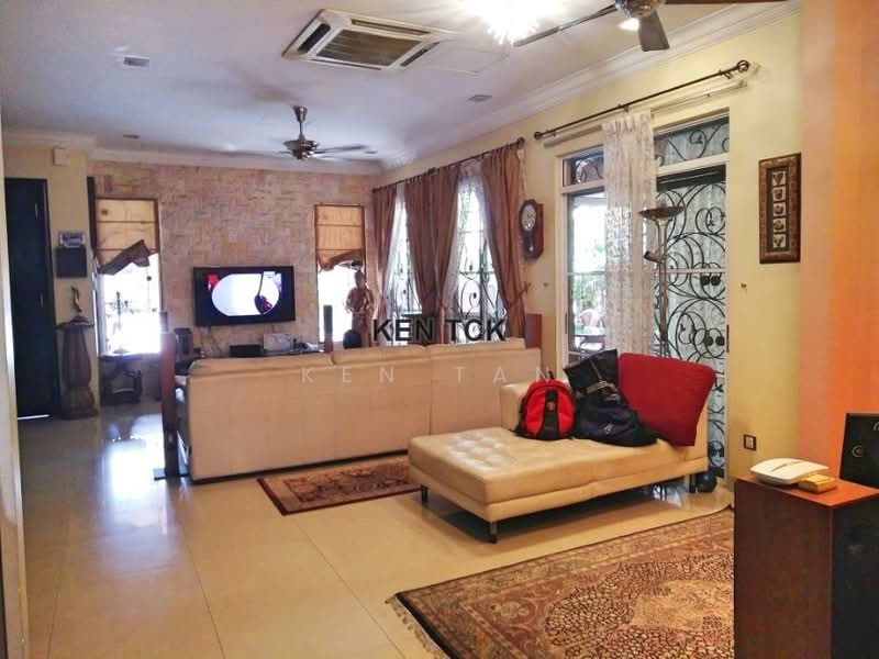 Rumah Berkembar untuk Dijual di Ara Damansara (Selangor) - Ken Tan - PropertyGuru.com.my