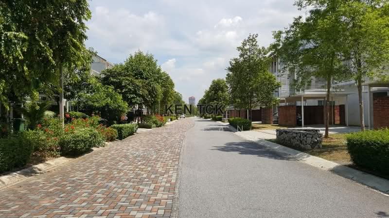 Bungalow House untuk Dijual di Seri Pilmoor (Ara Damansara) - Ken TCK - PropertyGuru.com.my