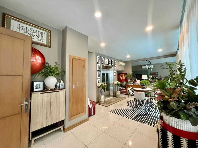 Rumah Berkembar untuk Dijual di Tropicana Indah PoolVilla Tropicana (Tropicana) - Ken Tan - Interior - PropertyGuru.com.my
