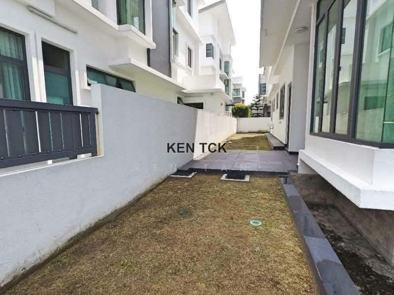 Rumah Banglo untuk Dijual di Taman Sains Selangor (Kota Damansara) - Ken Tan - PropertyGuru.com.my