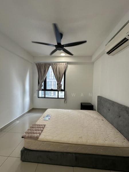 Kediaman Servis untuk Dijual di Solstice @ Pan'gaea - Alan Wan - Bedroom - PropertyGuru.com.my