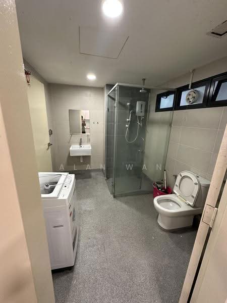Kediaman Servis untuk Dijual di Solstice @ Pan'gaea - Alan Wan - Bathroom - PropertyGuru.com.my