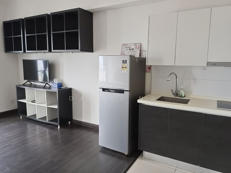 Service Residence for Rent at 28 Boulevard - Daniel Ng - Kitchen - PropertyGuru.com.my