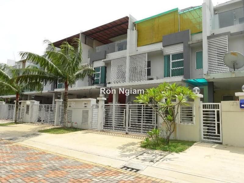 Rumah Teres 2.5-Tingkat untuk Dijual di Putra Heights (Subang Jaya) - Ron Ngiam - PropertyGuru.com.my