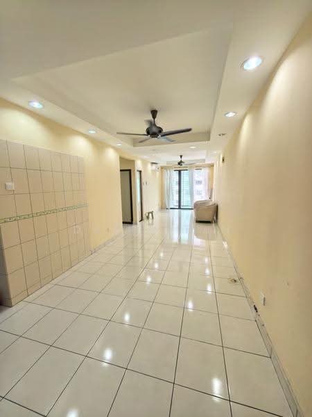 Condominium for Rent at Indah Alam (Subang Andaman) - Daren Tan - Living Room - PropertyGuru.com.my