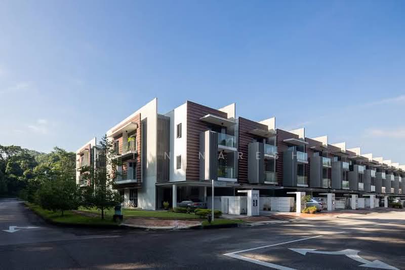 Rumah Bandar untuk Dijual di Bandar Sri Damansara (Selangor) - Jatin Naresh - Exterior - PropertyGuru.com.my