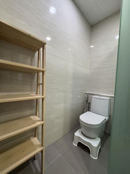 Service Residence for Sale at Cyperus @ Tropicana Gardens - Max Tan - Bathroom - PropertyGuru.com.my