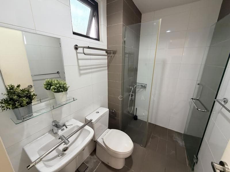 Service Residence for Rent at Tropicana Avenue - Joan Chan - Bathroom - PropertyGuru.com.my