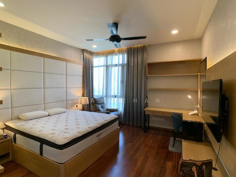 Kediaman Servis untuk Dijual di Tropicana Avenue - Joan Chan - Bedroom - PropertyGuru.com.my