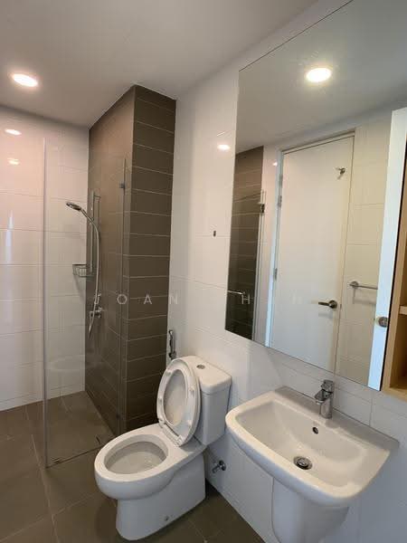 Kediaman Servis untuk Dijual di Tropicana Avenue - Joan Chan - Bathroom - PropertyGuru.com.my