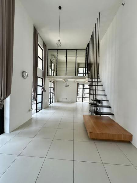 Kediaman Servis untuk Dijual di Colonial @ Empire City - Kennis Tan - PropertyGuru.com.my