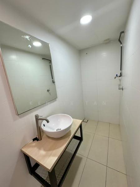 Kediaman Servis untuk Dijual di Colonial @ Empire City - Kennis Tan - PropertyGuru.com.my