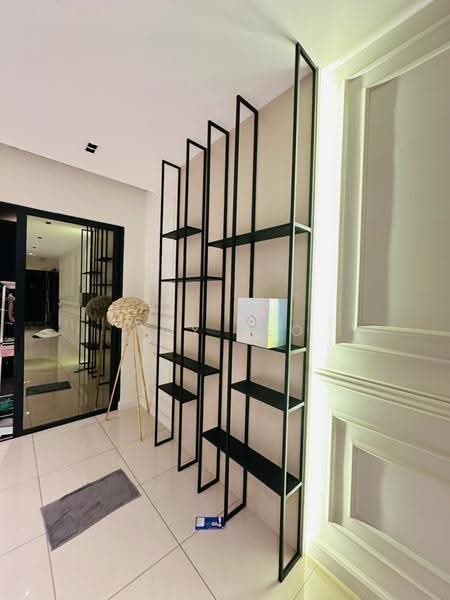 Kondominium untuk Dijual di The Rainz - Roy Yeo - PropertyGuru.com.my