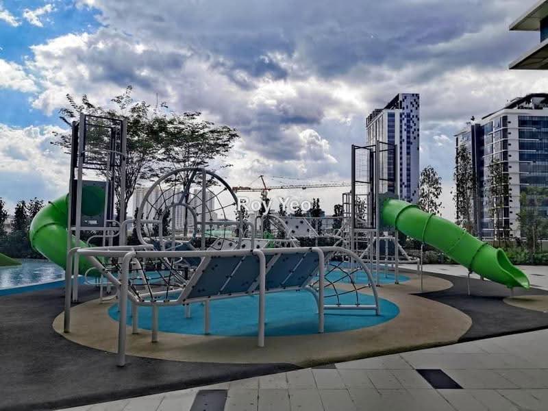 Kediaman Servis untuk Dijual di The Park Sky Residence - Roy Yeo - PropertyGuru.com.my
