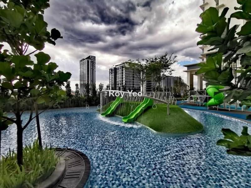 Kediaman Servis untuk Dijual di The Park Sky Residence - Roy Yeo - PropertyGuru.com.my