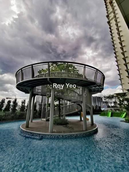 Kediaman Servis untuk Dijual di The Park Sky Residence - Roy Yeo - PropertyGuru.com.my