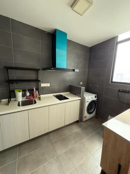 Servis Apartment untuk Disewa di Citizen @ Old Klang Road - Jacky Wan - Kitchen - PropertyGuru.com.my