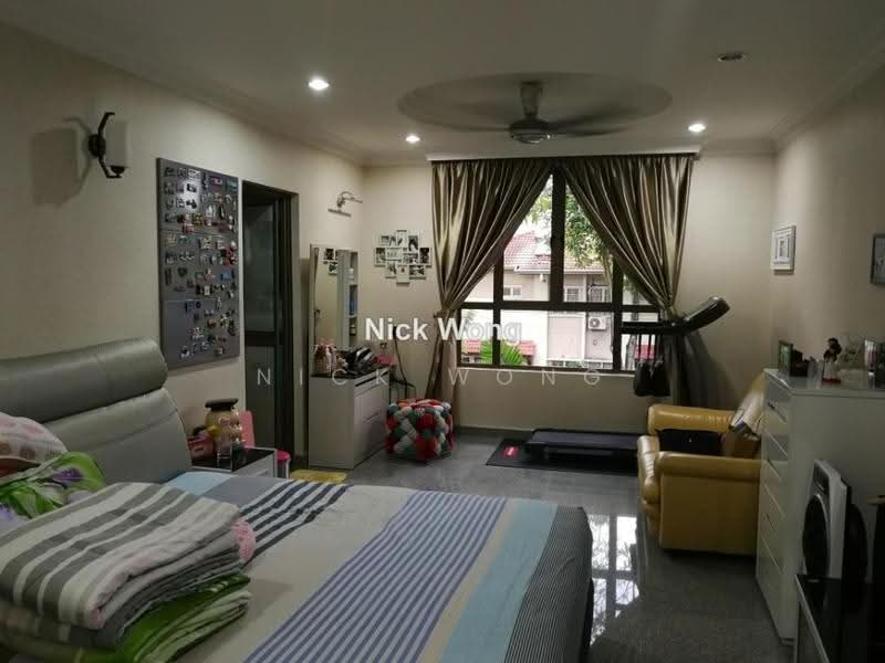 Rumah Berkembar untuk Dijual di Taman Dagang (Ampang) - Nick Wong - PropertyGuru.com.my