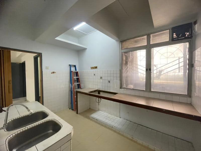 Rumah Flat untuk Dijual di Kuchai Entrepreneurs Park - Amber Lai - PropertyGuru.com.my