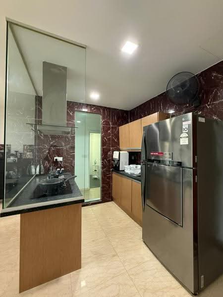 Service Residence for Sale at 231 TR Serviced Suite - Andrew Tan - Kitchen - PropertyGuru.com.my