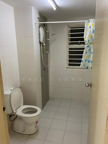 Condominium for Sale at Casa Tropika - Eric Leong - Bathroom - PropertyGuru.com.my