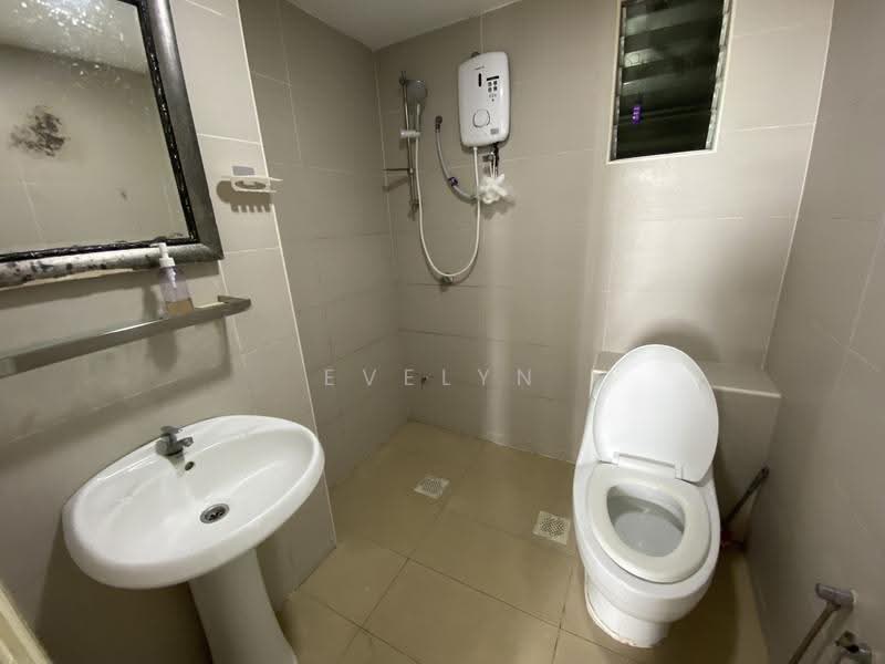 Kediaman Servis untuk Disewa di Rhythm Avenue - Evelyn Tan - Bathroom - PropertyGuru.com.my
